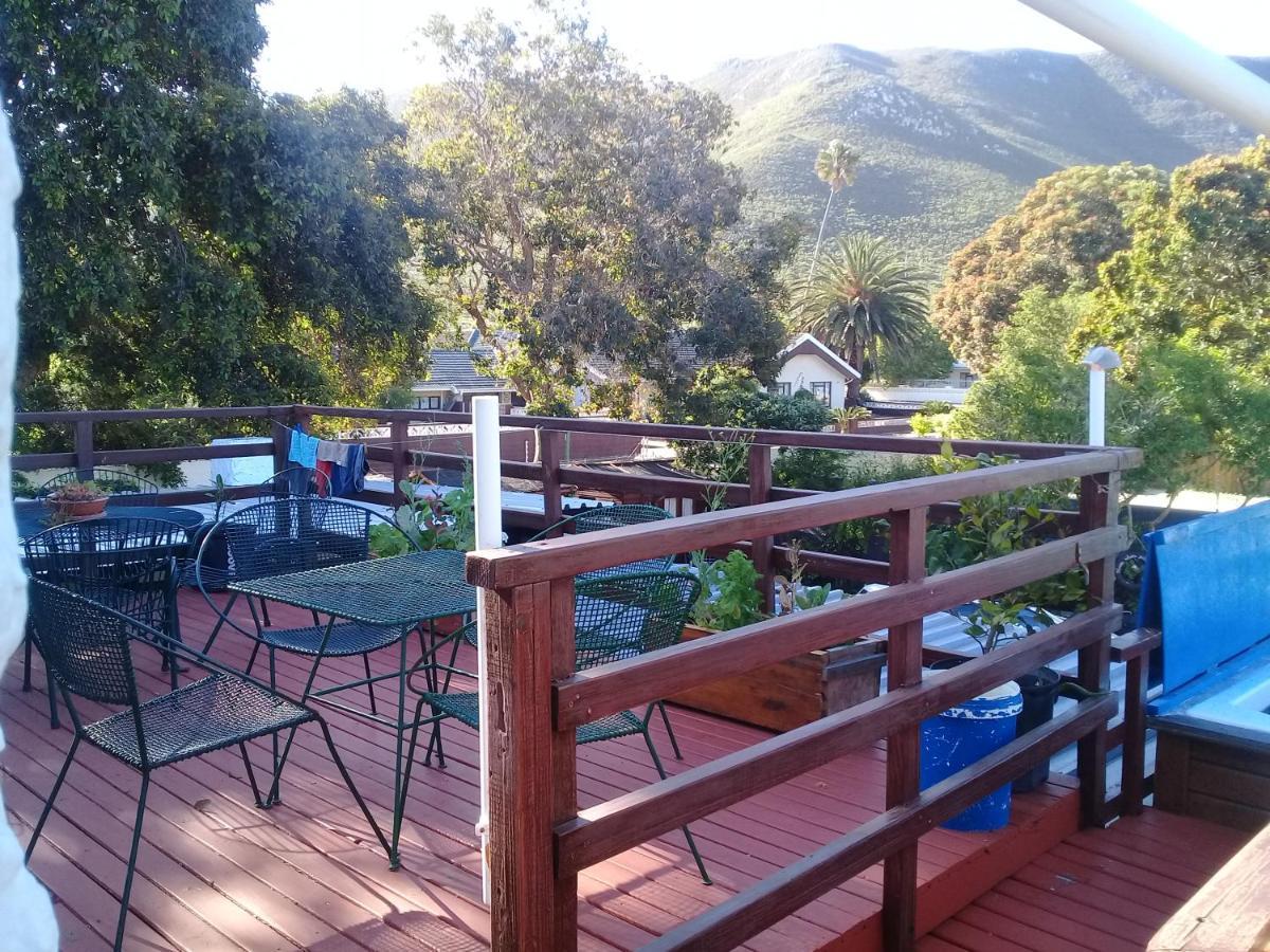 Zoete Inval Hostel Hermanus Exterior foto