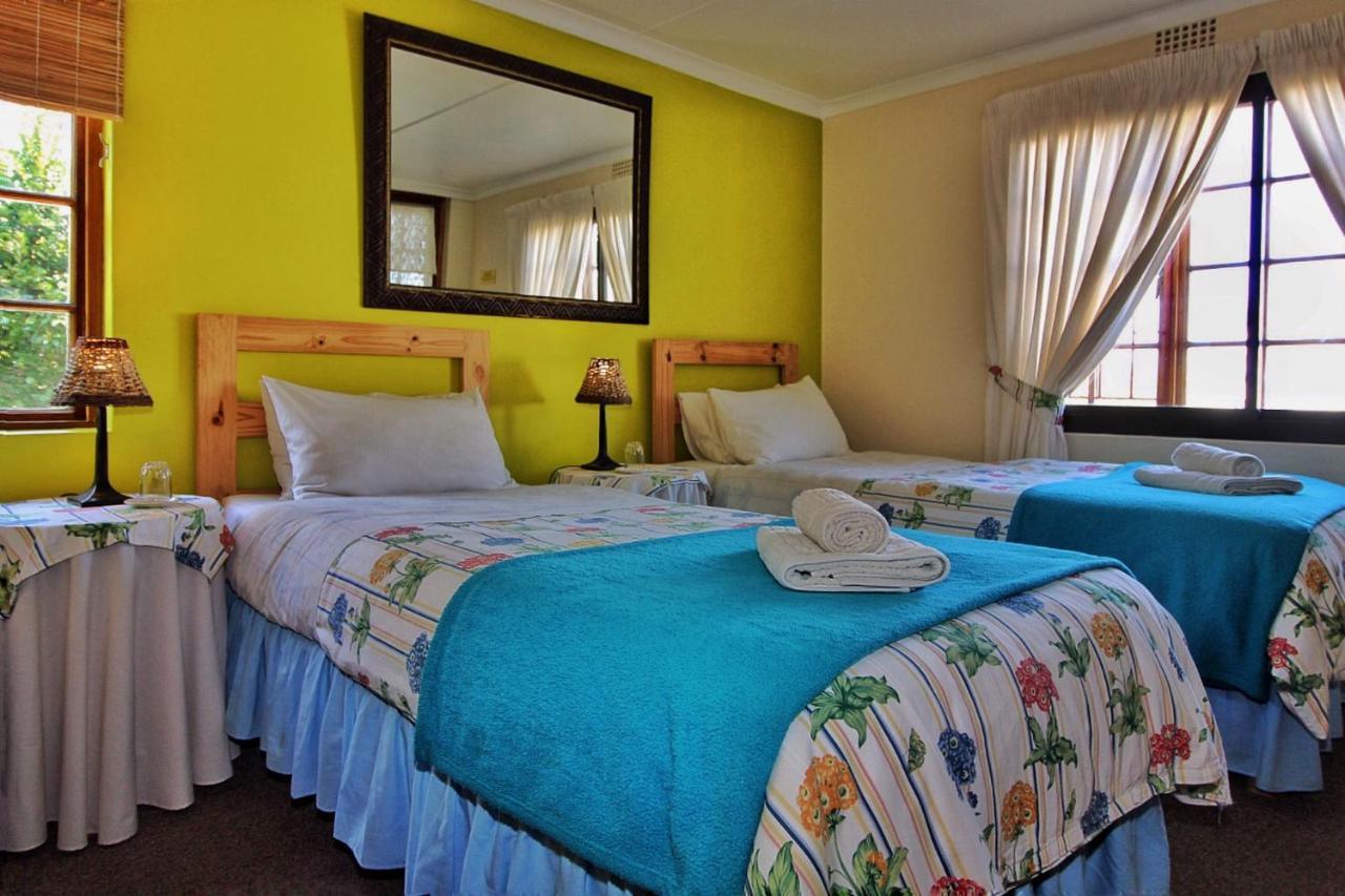 Zoete Inval Hostel Hermanus Exterior foto